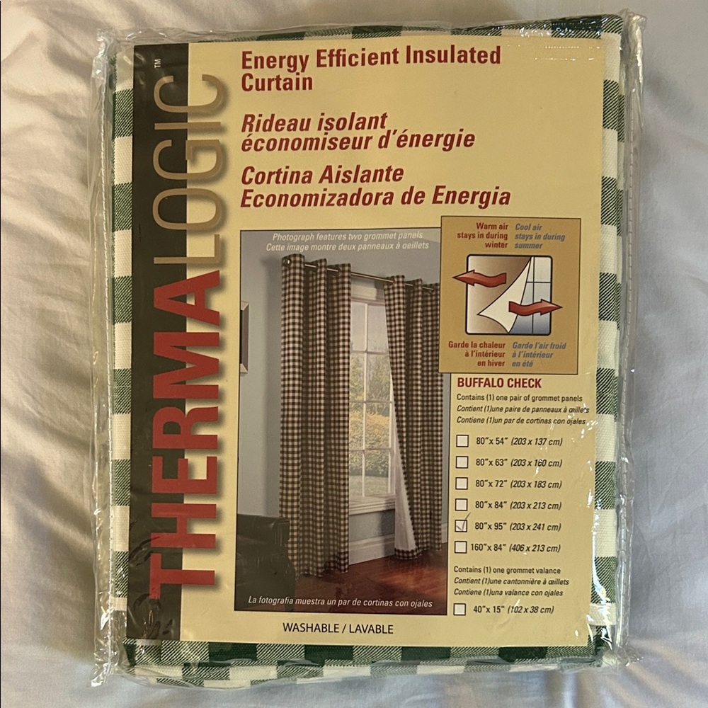 Green and White Buffalo Check Insulated Curtain